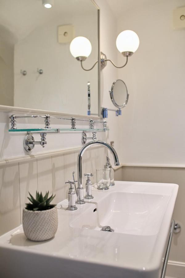 Villa Inside The Old Town With Private Terrace And Floor Heating ドゥブロブニク エクステリア 写真